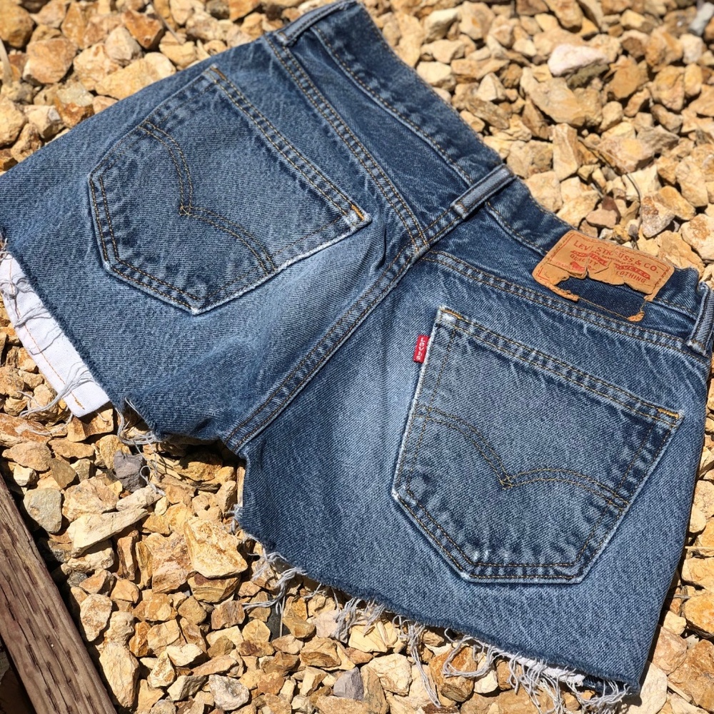 Vintage Levis cut off shorts!